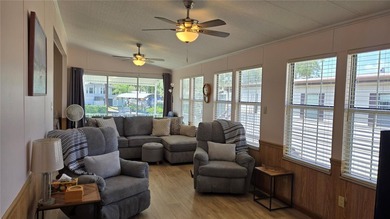 Welcome to easy Florida living in the desirable Sugar Creek - photo 6