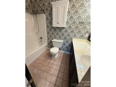 Highly desired neighborhood this unit offers 2 bedrooms and 2 - photo 4