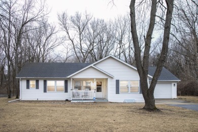 Lake Home Sale Pending in Putnam, Illinois