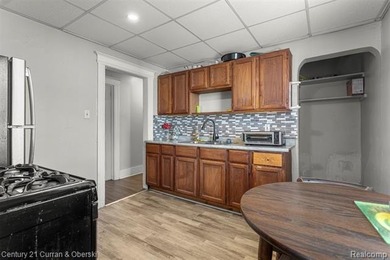 **AWESOME MULTIFAMILY OPPORTUNITY**CURRENTLY 3 UNITS WITH - photo 21