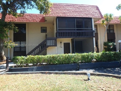 Wonderful 3 Bedrooms & 2 Baths Condo. Located on the 2nd floor - photo 2