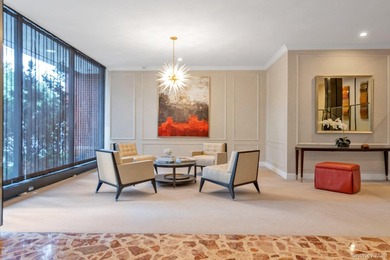 Elegance and style abound in this sprawling 2400 SF 3-bedroom - photo 22