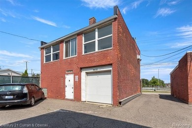 **AWESOME MULTIFAMILY OPPORTUNITY**CURRENTLY 3 UNITS WITH - photo 41