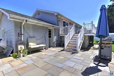 Welcome to this beautiful raised ranch located on a quiet street - photo 7