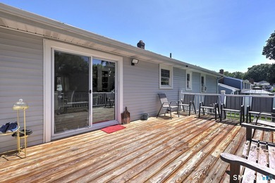 Welcome to this beautiful raised ranch located on a quiet street - photo 9