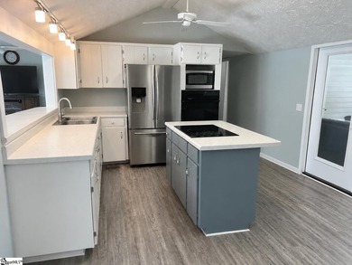 Now offered BELOW APPRAISAL PRICE! Wake up every morning to - photo 10