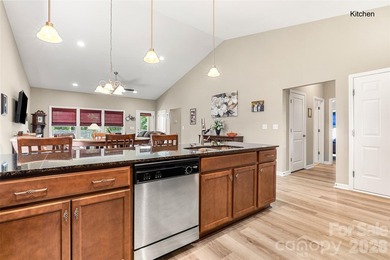 Are you looking for a waterfront home with serene lake and golf - photo 7