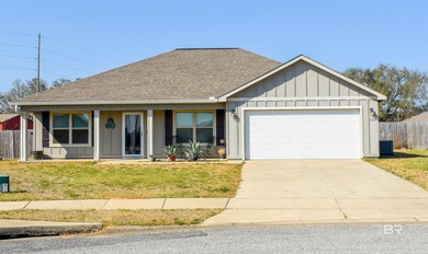 (private lake, pond, coastal) Home For Sale in Summerdale Alabama