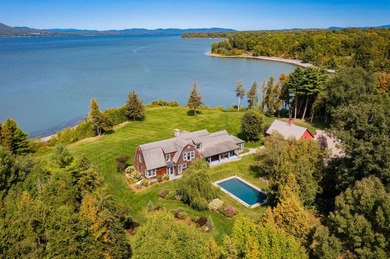 On a secluded headland offering ultimate privacy with 14.7 - photo 2
