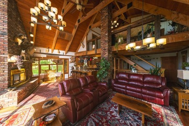 This 4-bedroom, 2.5-bath, 3,696-square-foot home sits on 21 - photo 6