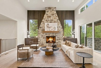 Nestled on a private, majestic wooded lot, this exquisite - photo 2