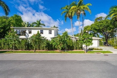 Exquisite home on a coveted corner lot on Rivo Alto in the - photo 1