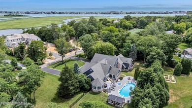 Welcome to one of Rumson's most coveted neighborhoods. Set on a - photo 45