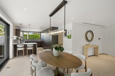 Exquisite home on a coveted corner lot on Rivo Alto in the - photo 9