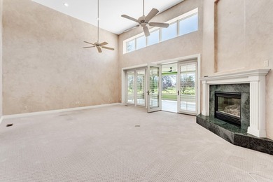 Welcome to luxury living in Springfield's most exclusive gated - photo 20