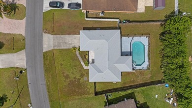 Some homes just make everyday life feel a little more like - photo 27