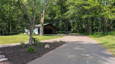 Rare opportunity for a luxury home on the most valuable lot on - photo 6