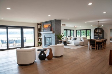 Rare opportunity for a luxury home on the most valuable lot on - photo 7