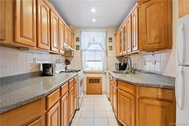 525 West 236th Street is a well-maintained cooperative building - photo 4