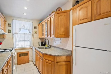 525 West 236th Street is a well-maintained cooperative building - photo 5