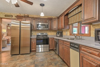 This home checks all the boxes if you are looking for one level