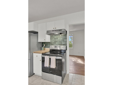 Welcome to 4758 Aster Drive- a beautifully renovated two-bedroom - photo 23