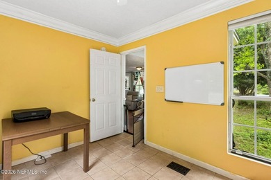One-of-a-kind home! This 2 bed, 1 bathroom cottage includes a - photo 24