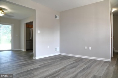 Totally renovated townhome like brand new! You' ll appreciate - photo 8