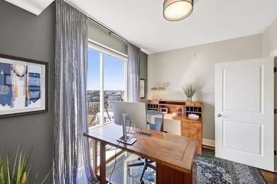 Don't miss this rare and stunning two-level corner penthouse - photo 29