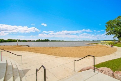 Gorgeous, move-in-ready, end-unit townhouse with 2 bedrooms, 1.5 - photo 33
