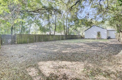 Welcome to 4758 Aster Drive- a beautifully renovated two-bedroom - photo 37