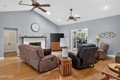Welcome to 2712 Marian Drive, a beautifully maintained brick - photo 6