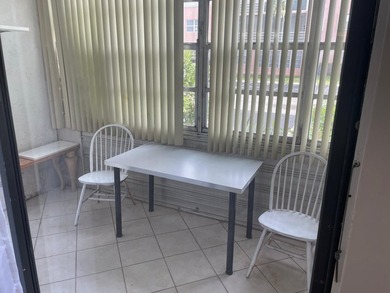 Welcome to Paradise. This two-bedroom, two-bathroom condominium - photo 12