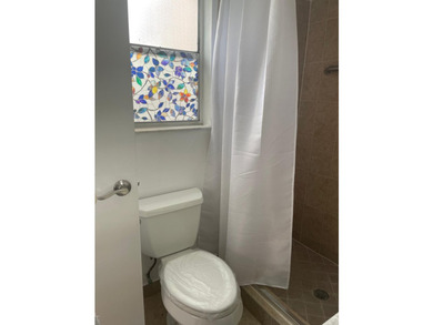 Welcome to Paradise. This two-bedroom, two-bathroom condominium - photo 14