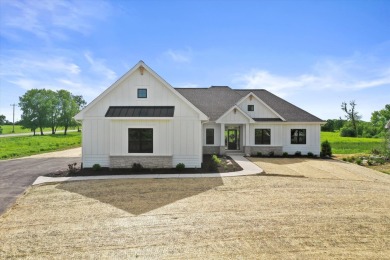 Lake Home For Sale in Lake Geneva, Wisconsin