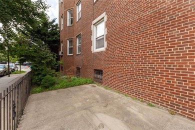 Welcome to this spacious Bensonhurst cooperative offering - photo 25
