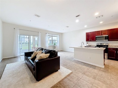 This beautiful townhouse is located in the gated community of - photo 26