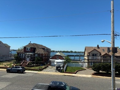 Attention All Boaters! BEST PRICED WATERFRONT IN FREEPORT LONG - photo 10