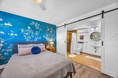 Welcome to Island Surf #600, a rare top-floor corner vacation - photo 40