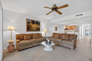 Welcome to Sea Winds, a beautifully maintained beachside condo - photo 11