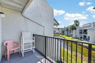 Welcome to Sea Winds, a beautifully maintained beachside condo - photo 25