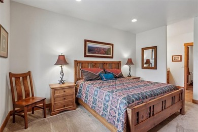 Premier location in Fox Valley at Three Peaks. This exceptional - photo 39