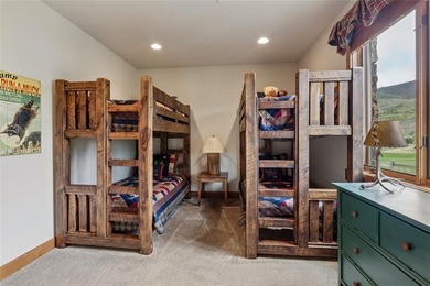 Premier location in Fox Valley at Three Peaks. This exceptional - photo 44