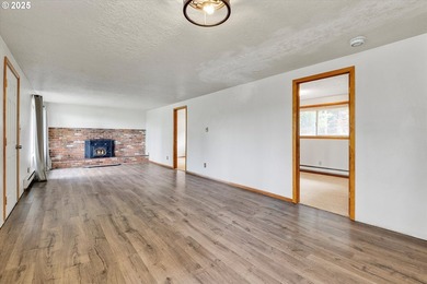 Nestled on nearly 3 acres, this welcoming ranch home has 3 - photo 10