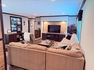 Discover your perfect starter home, vacation getaway, or - photo 4