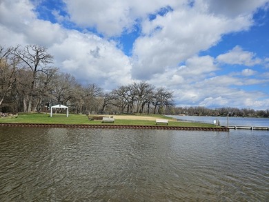 BEST BUY IN FOX LAKE - Resort Living at an Unbeatable Price Wake - photo 35