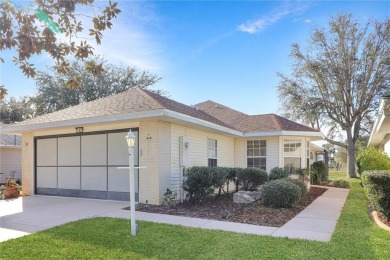 Lake Home For Sale in Leesburg, Florida