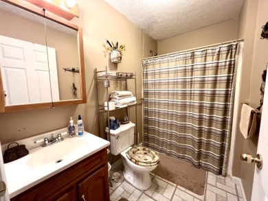 3 BR - 2 BA in a PRIME location at ROUGH RIVER LAKE!! - photo 21