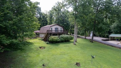 3 BR - 2 BA in a PRIME location at ROUGH RIVER LAKE!! - photo 2