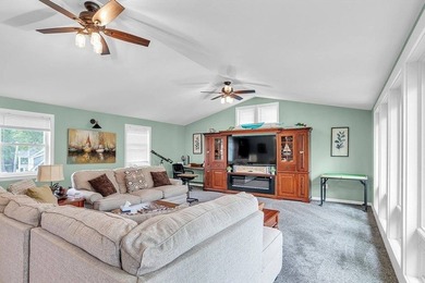 Discover the perfect blend of tranquility and opportunity with - photo 2